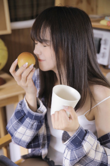 山乡小树林内野战男女